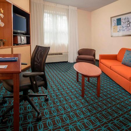 Fairfield Inn & Suites By Marriott Williamsburg Ruang foto