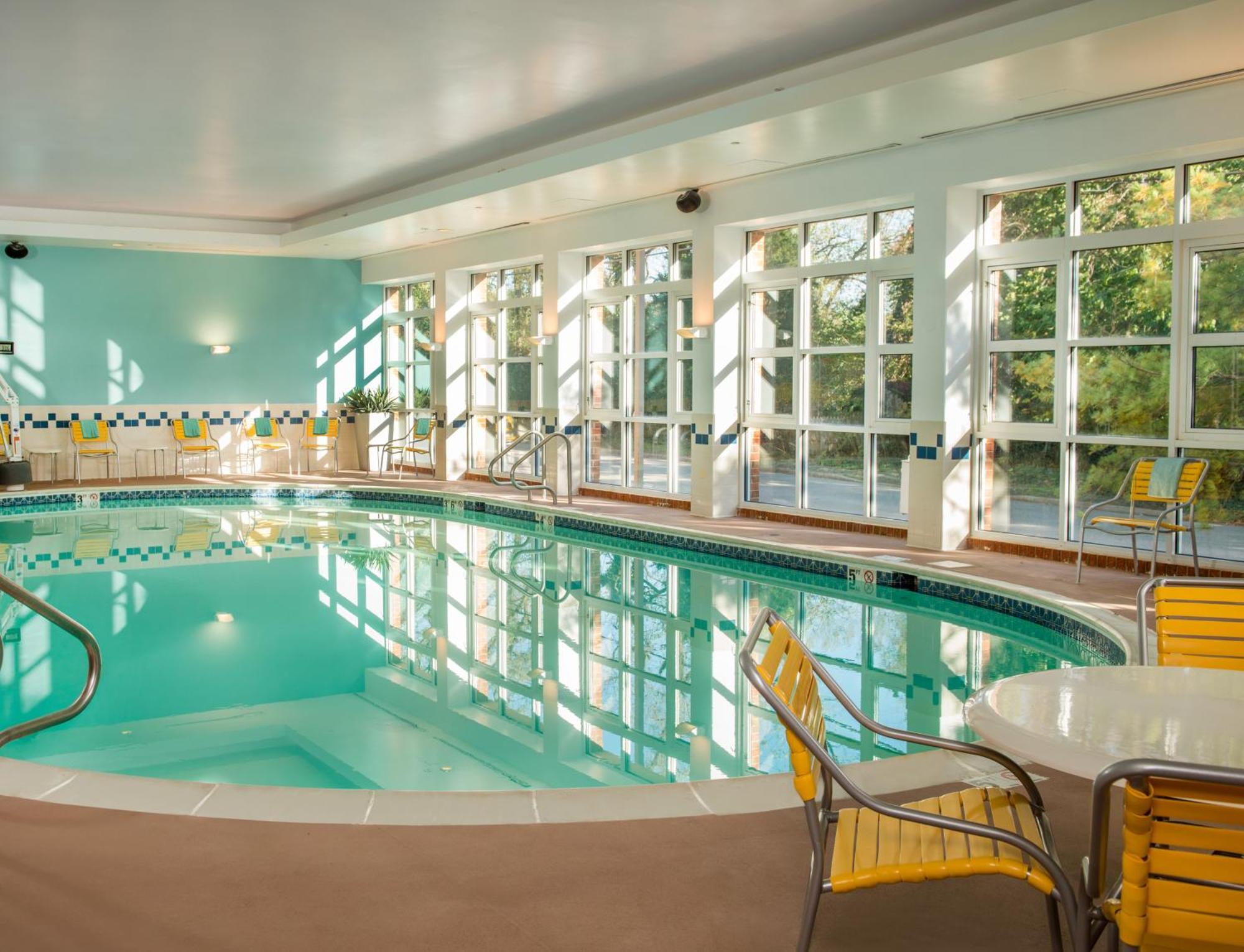Fairfield Inn & Suites By Marriott Williamsburg Bagian luar foto