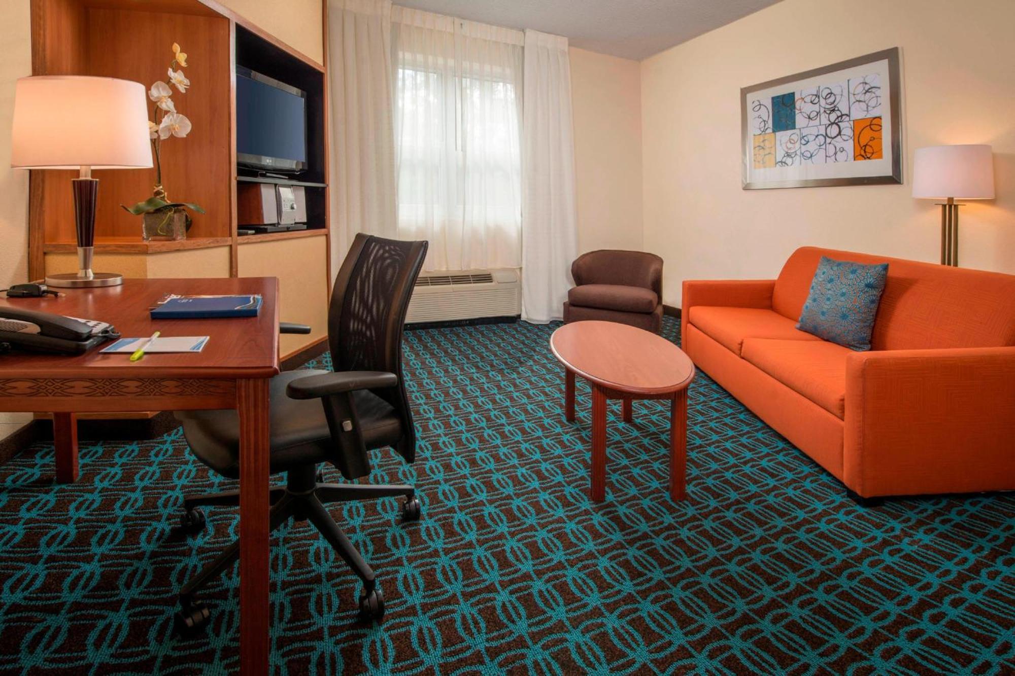 Fairfield Inn & Suites By Marriott Williamsburg Ruang foto