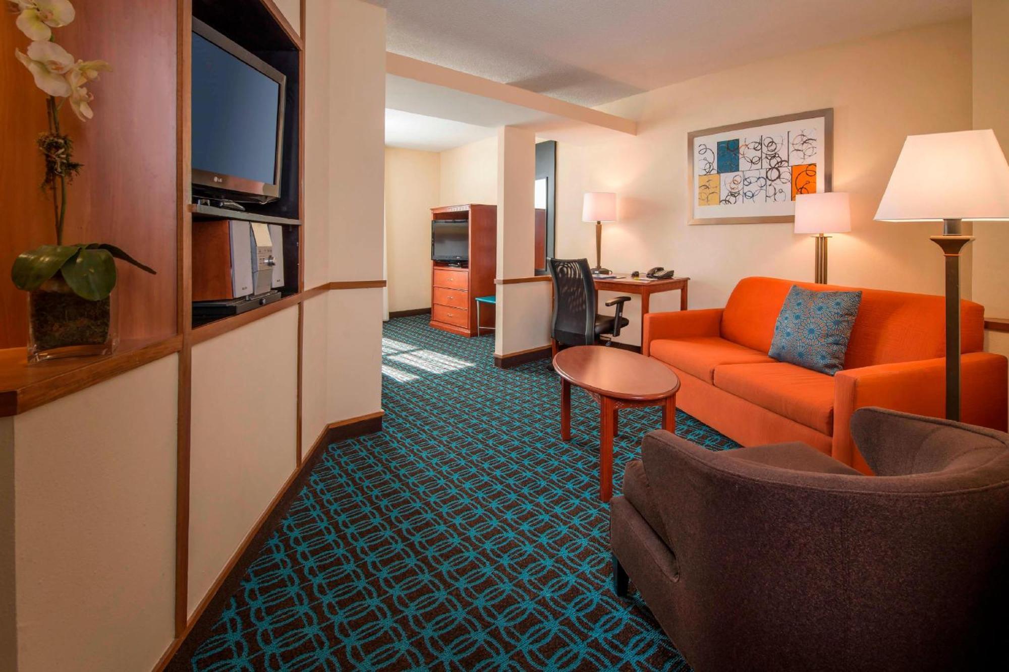 Fairfield Inn & Suites By Marriott Williamsburg Bagian luar foto