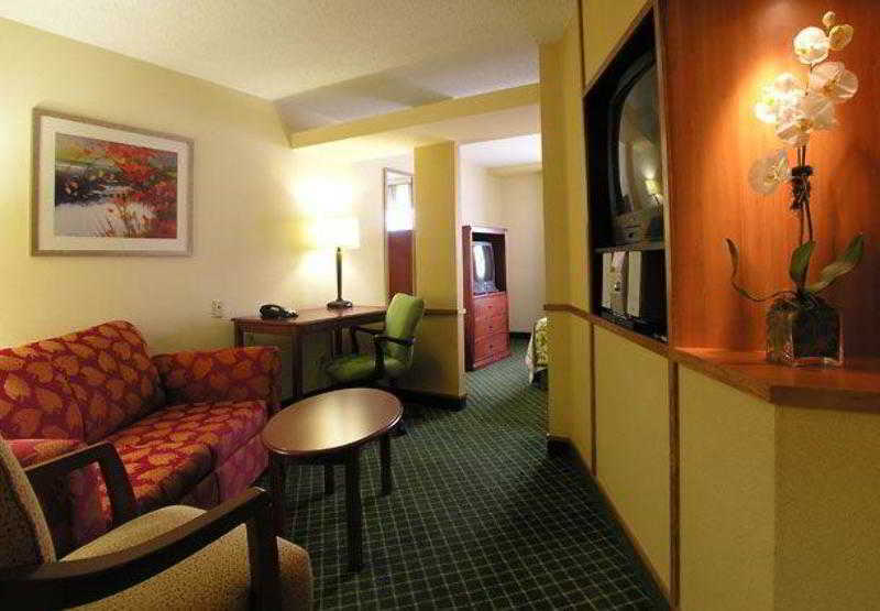 Fairfield Inn & Suites By Marriott Williamsburg Bagian luar foto