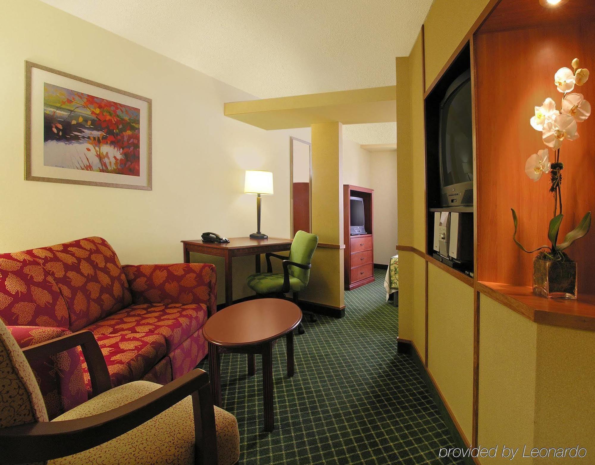 Fairfield Inn & Suites By Marriott Williamsburg Bagian luar foto